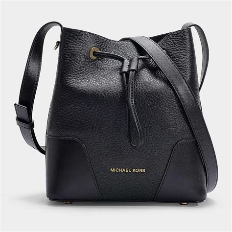 michael kors cary small bucket bag|michael kors bucket bag outlet.